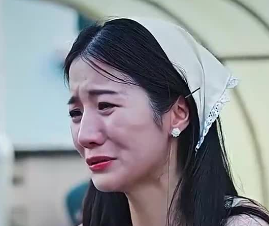 龙域领主的落难娇妻海报