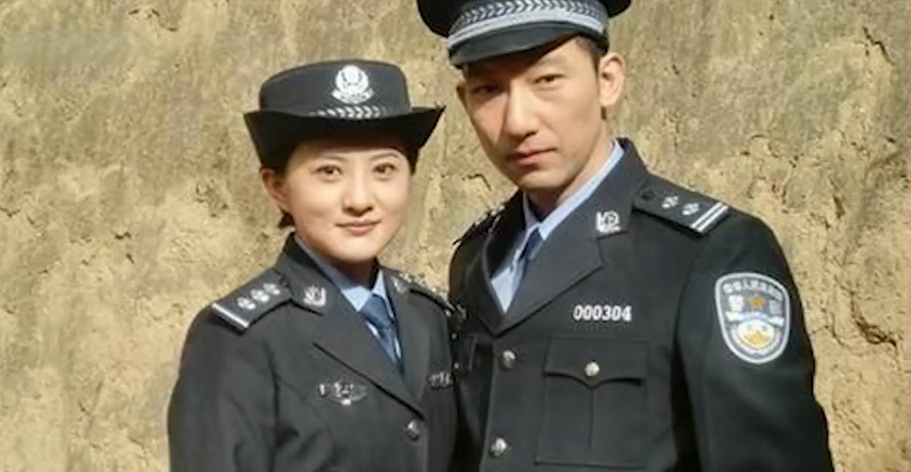 西部警官海报